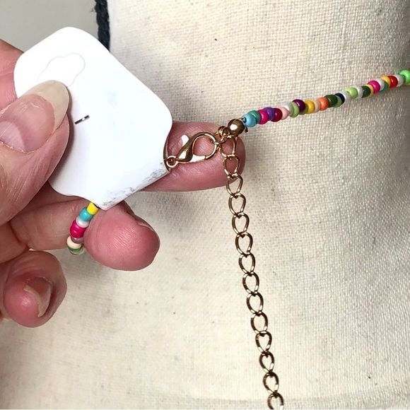 Seed bead colorful necklace with green + earring set, gold tone - Picture 8 of 10